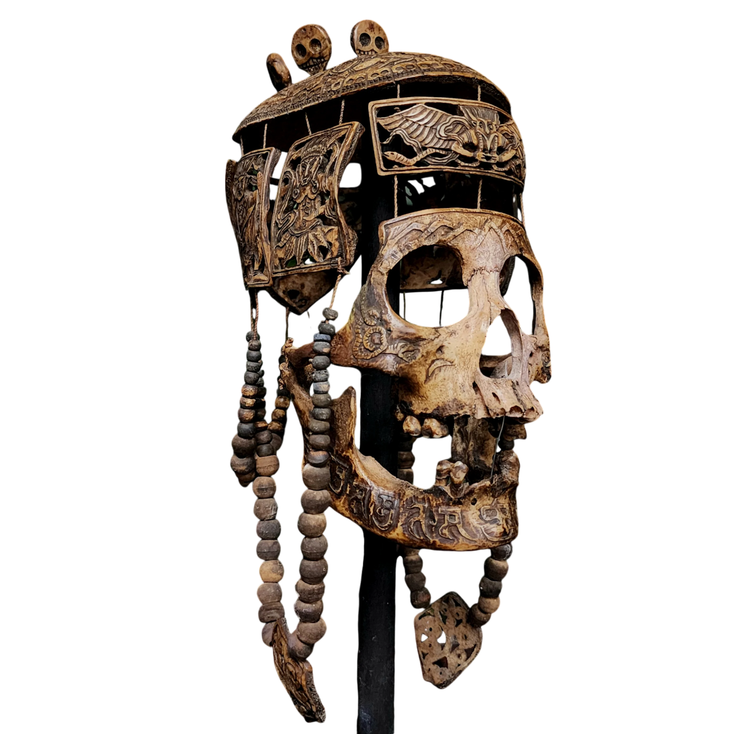 Máscara de nigromante tibetano con calavera humana real 