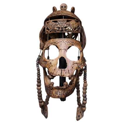 Máscara de nigromante tibetano con calavera humana real 