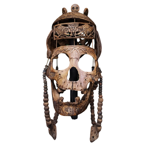 Máscara de nigromante tibetano con calavera humana real 